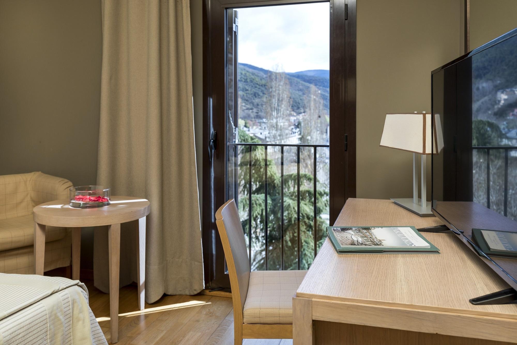 Parador De La Seu D'Urgell Exteriér fotografie
